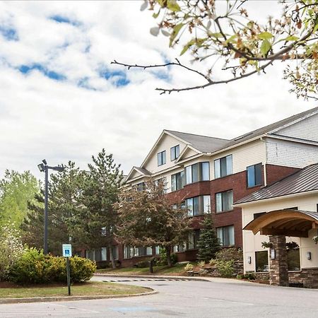 Comfort Suites South Burlington Near University Экстерьер фото