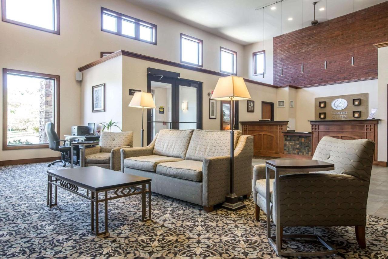 Comfort Suites South Burlington Near University Экстерьер фото